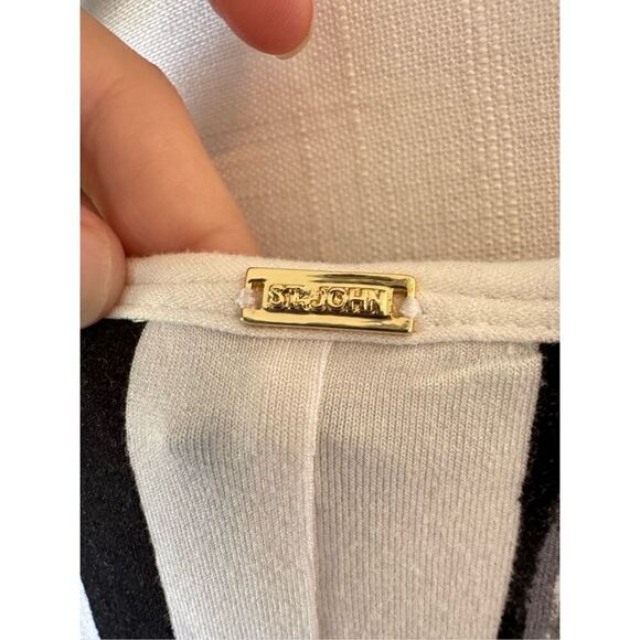 St John Black and White Striped Short Sleeve Blouse Women’s Size Medium - Picture 5 of 6